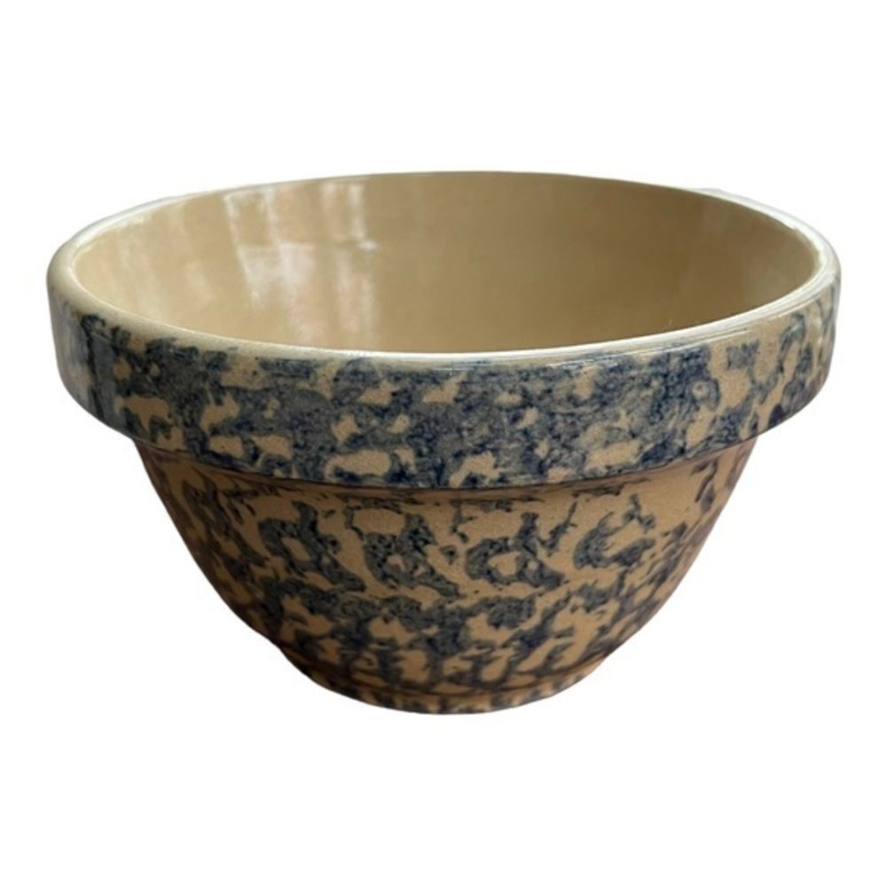 ROBINSON RANSBOTTOM pottery BLUE SPONGEWARE MIXING BOWL W/ SUNSET RIM PATTERN